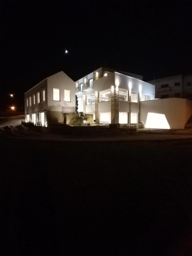 5ª Vigia Hotel Porto de Mos  Exterior photo